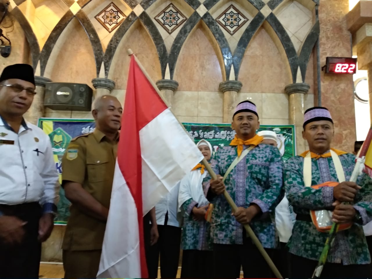 163 Orang Calon Jemaah Haji Merauke Diberangkatkan