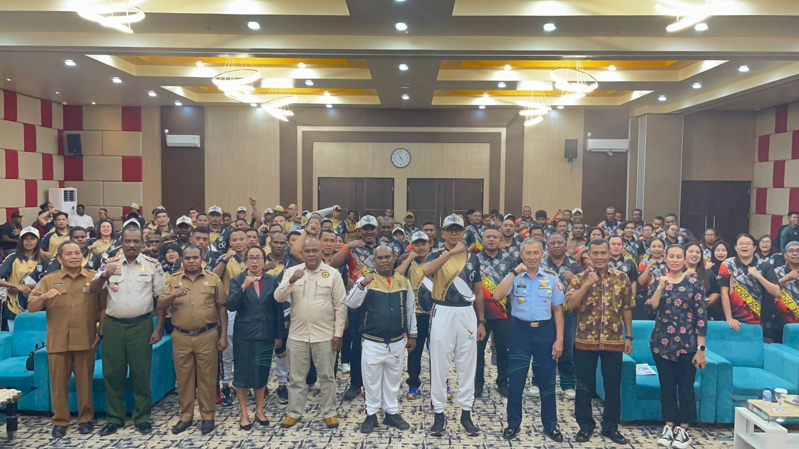 Rudy Sufahriadi Melepas 167 Kontingen Papua Selatan Menuju PON Sumut-Aceh 2024