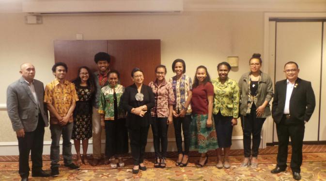 Teten Masduki dan Menlu Ajak 9 Mahasiswa Papua Makan Malam di AS