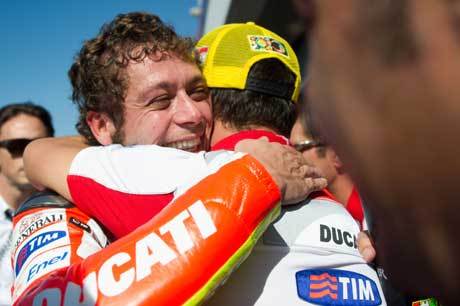 Ducati Makin Oke, Rossi Tak Menyesal Putuskan Pergi