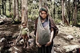 Diskusi bersama Mama-Mama Malind seputar aktivitas investasi di Kampung Zanegi & Wayau Distrik Anim Ha Kab. Merauke