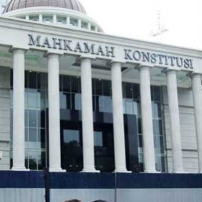 Ketika Anggaran MK Dipotong Sampai 0 Rupiah oleh DPR