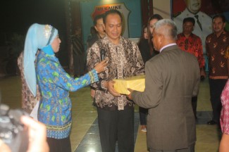 PEMPROV BERI APRESIASI DENGAN PROGRAM GERBANGKU