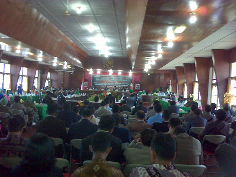 DPRD Tetapkan 7 Raperda Non APBD