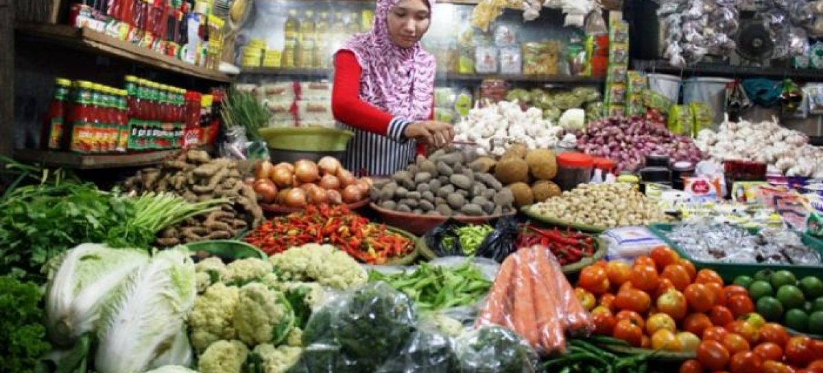 100 Bahan Pangan di Pasar Wamanggu Aman Dikonsumsi