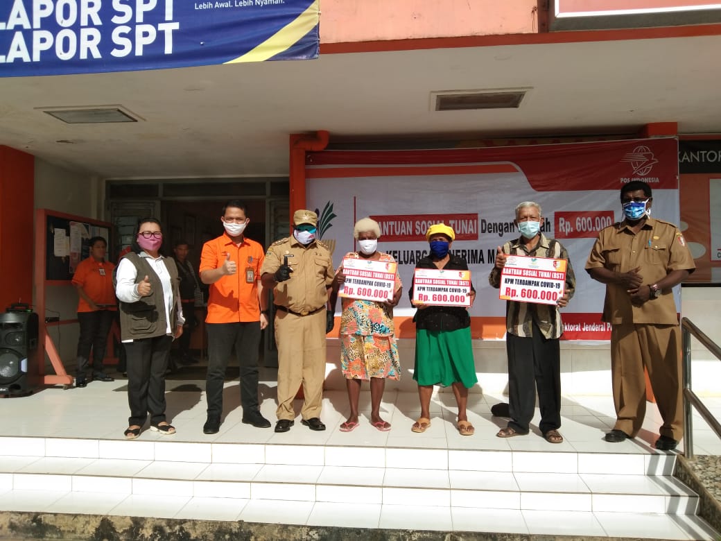 Kantor Pos Merauke Kembali Melanjutkan Pembagian BST Covid-19 dari Kemensos