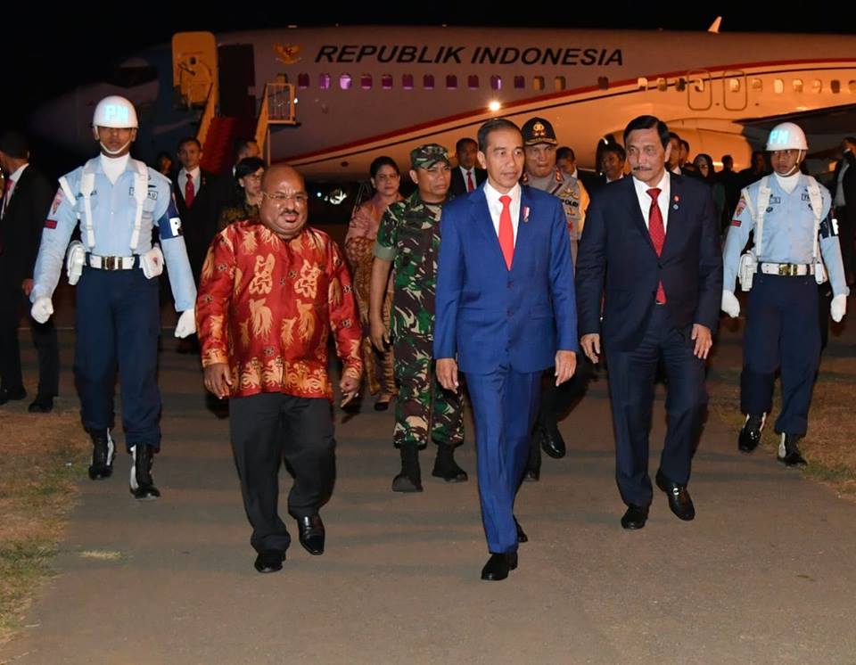 Presiden Jokowi Tiba di Bandar Udara Internasional Mopah - Merauke