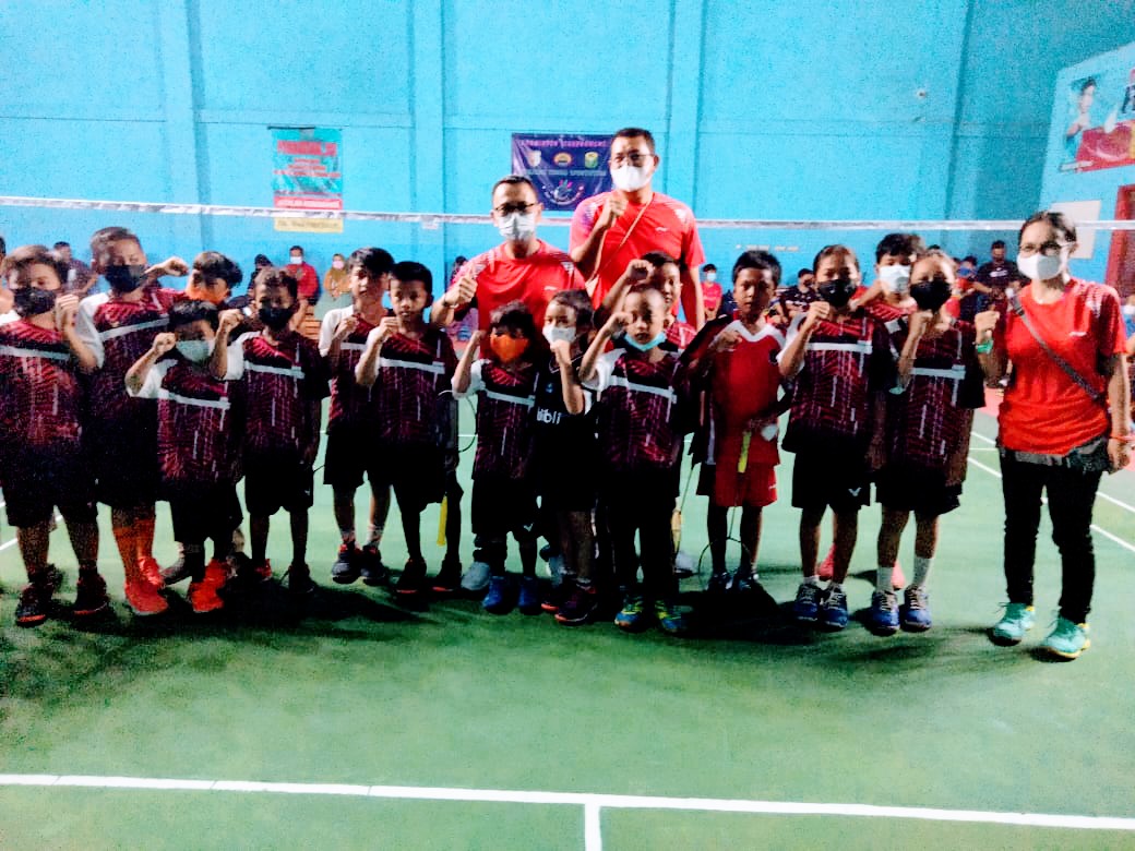 Ratusan Pemain Badminton Ikut Berkompetisi Sambut HUT Merauke ke -120