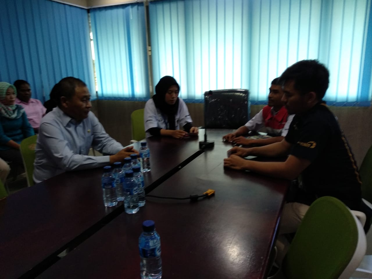 Sikapi Kelangkaan BBM Subsidi, Anggota DPR-RI Datangi Pertamina Merauke