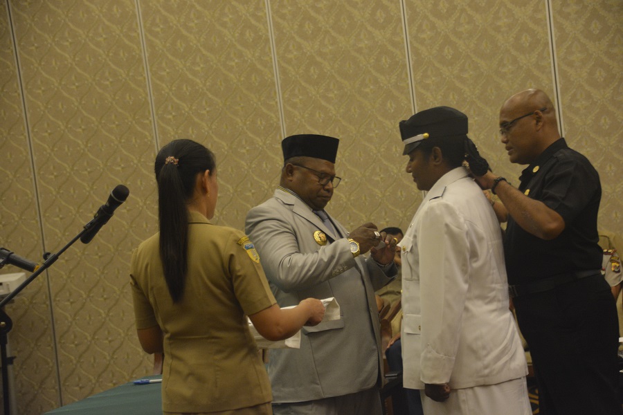 Bupati Merauke Melantik 75  Pejabat Eselon II, III dan IV