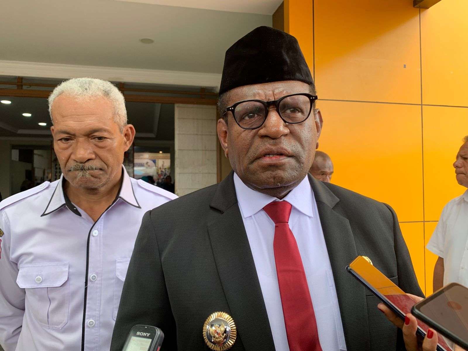 Bupati Yoseph Gebze Respons Dinamika PSN Merauke