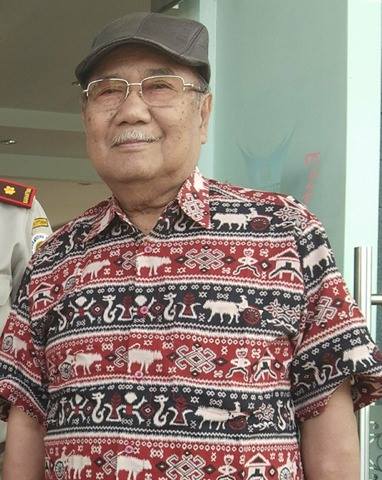 Staf Ahli Menteri Pertanian, DR. Farid A. Bahar Bersama Kadis Pertanian Merauke dan Kepala Stasiun Karantina Pertanian Klas 1 Merauke