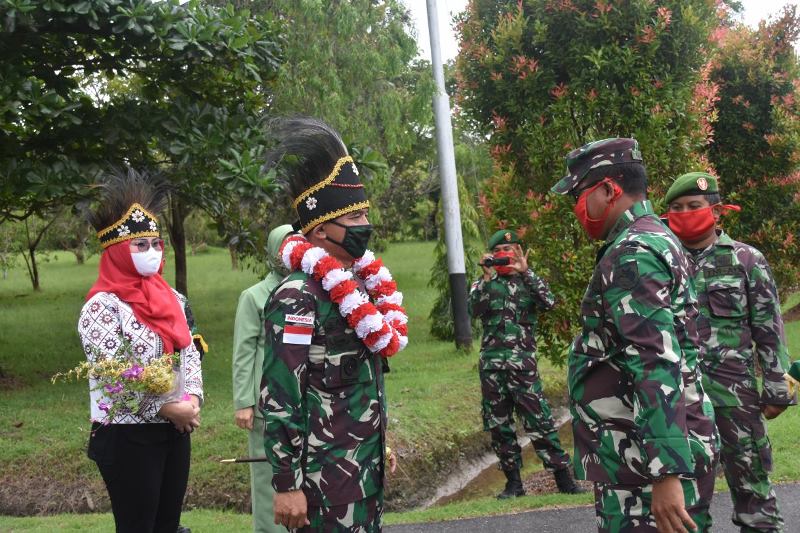 Danrem 174/ATW Kolonel Inf Bangun Nawoko Disambut Secara Sederhana