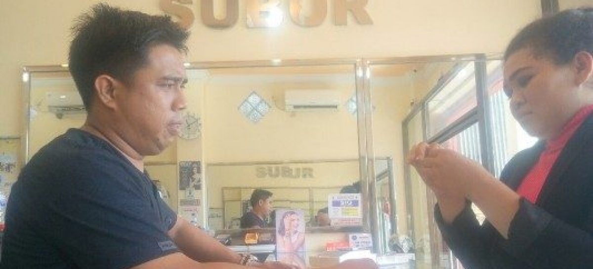 Jelang Hari Raya, Harga Emas Anjlok di Merauke