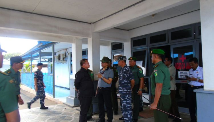 Kapuskes TNI Tinjau Kesiapan Pos Kesehatan di Merauke