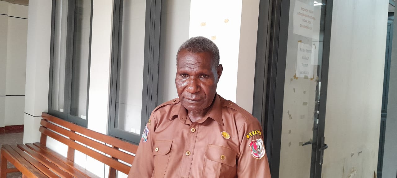 Pemkab Merauke Cairkan Bantuan Pendidikan dan Beasiswa 