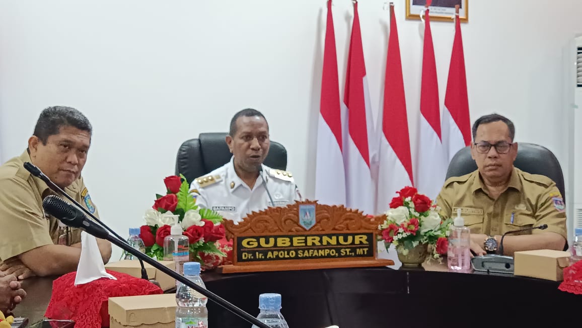 Apolo Safanpo Ajukan Surat Pengunduran Diri Sebagai Penjabat Gubernur Provinsi Papua Selatan