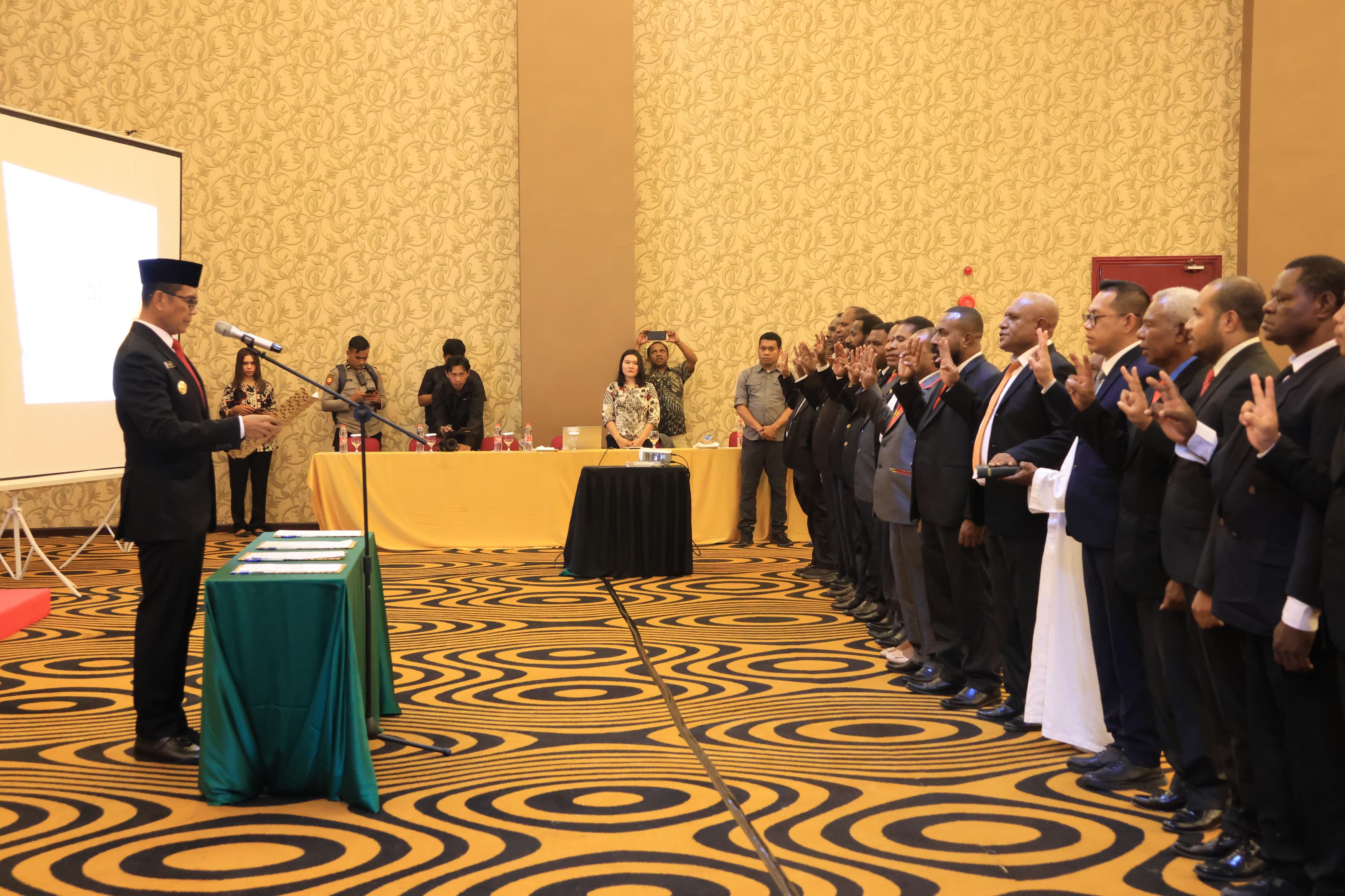 Lantik Pansel DPRK, Rudy Sufahriadi Berpesan Jalankan Sumpah, Tak Ada Kegaduhan 