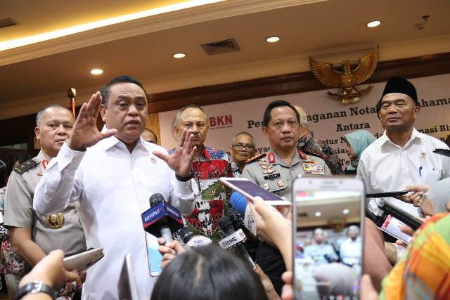 Menteri PANRB - Kapolri Sepakat Cegah Calo CPNS 