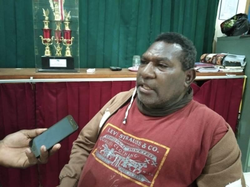 Warga Kampung Onggari Minta Pemda Lanjutkan Pengaspalan