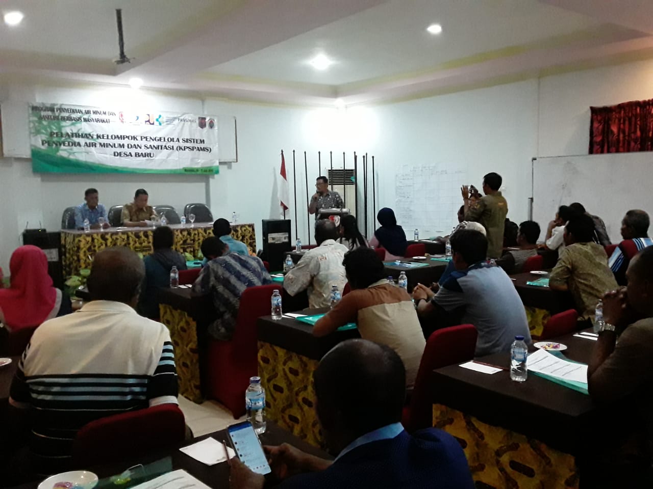 Pengurus Sistem Pengelolaan Air Bersih Merauke Ikuti Latihan Peningkatan Kapasitas