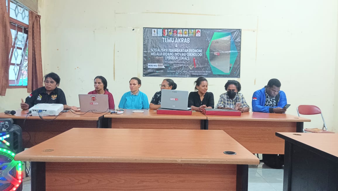 Papua Youth Creative Hub Promosikan Produk Lokal Laptop dan Handphone

