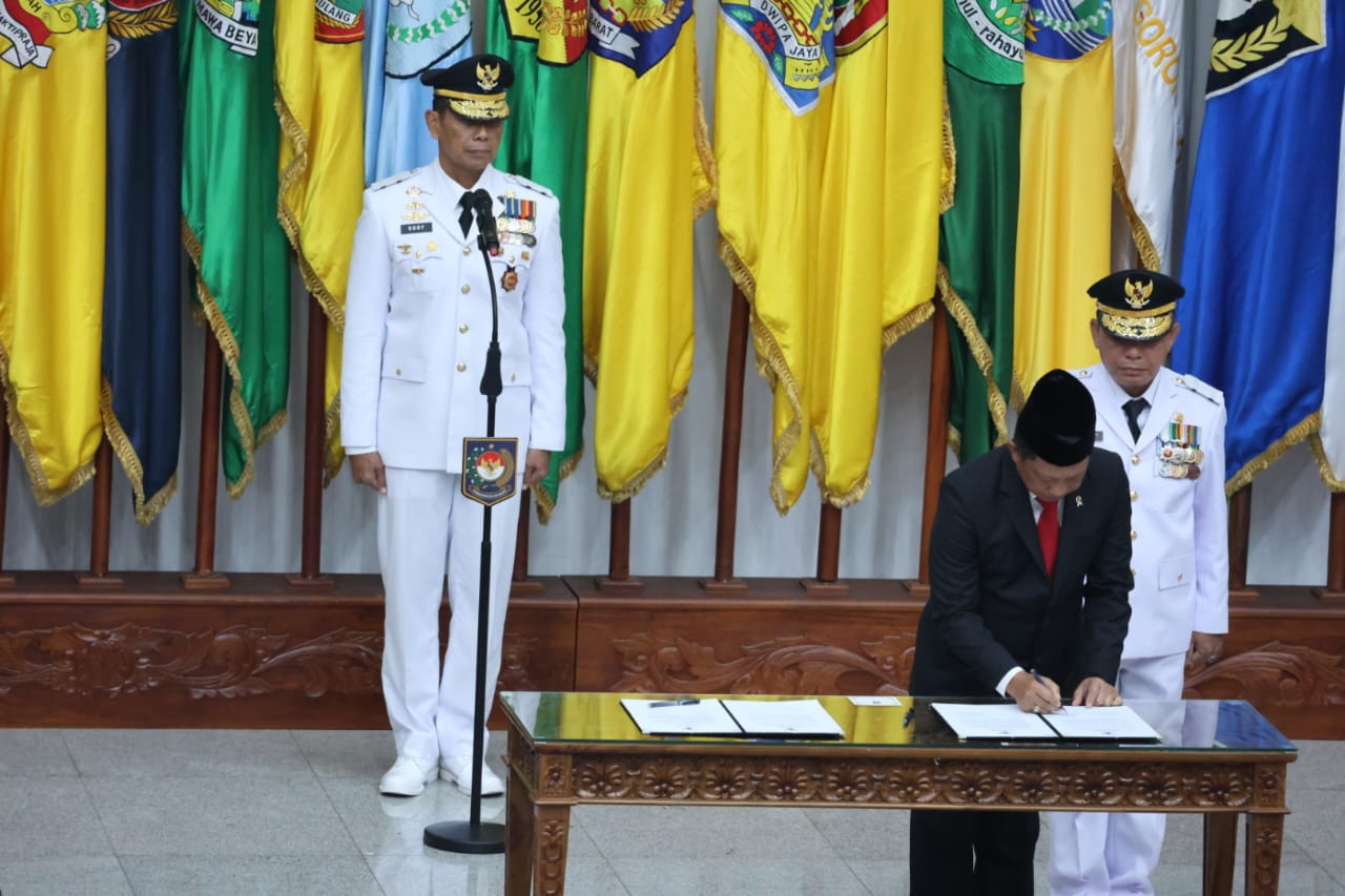Penjabat Gubernur Papua dan Papua Selatan Dilantik Mendagri Tito Karnavian