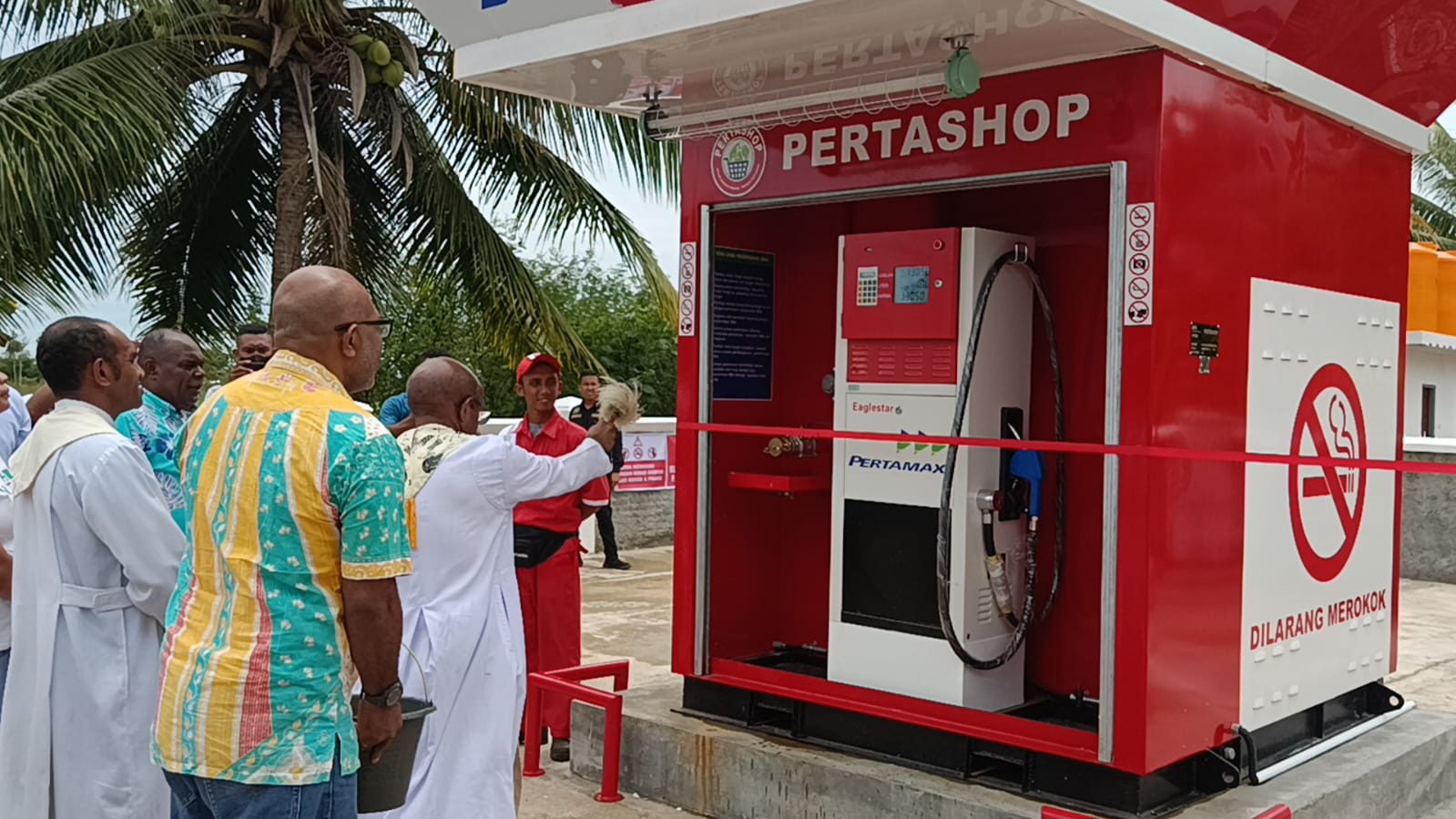 Pertashop CV.Mariana di Tanah Miring Merauke Diresmikan