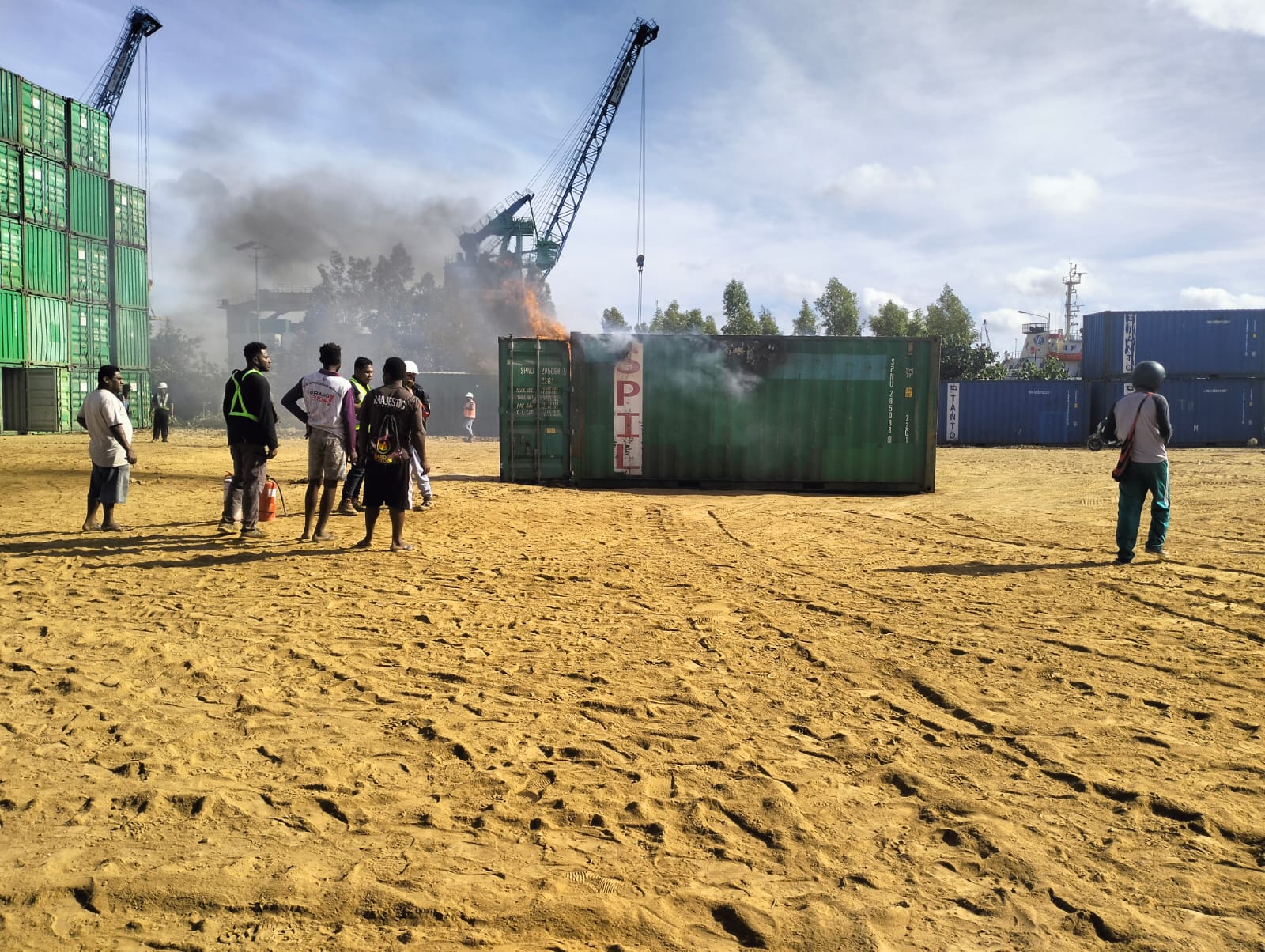 Pasca Kebakaran Kontainer, PT. Pelindo Akan Menyurati Pelaku Bisbis di Merauke