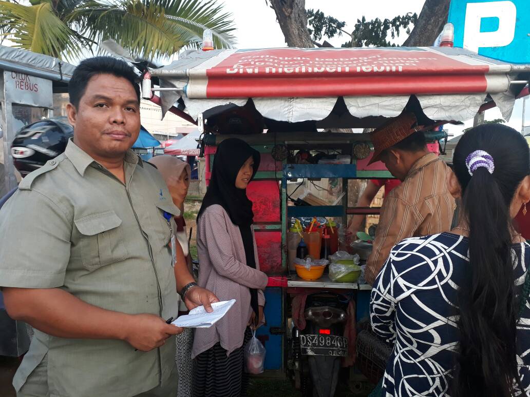 Pos POM Uji Kelayakan Takjil