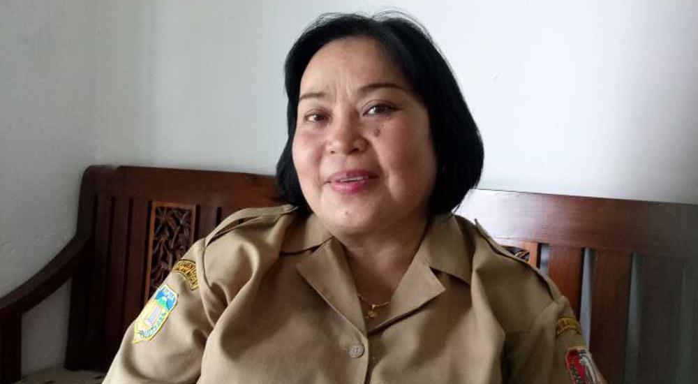 Panitia HUT Kemerdekaan RI Merauke, Bagian Seni dan Hiburan, Ratna Muis