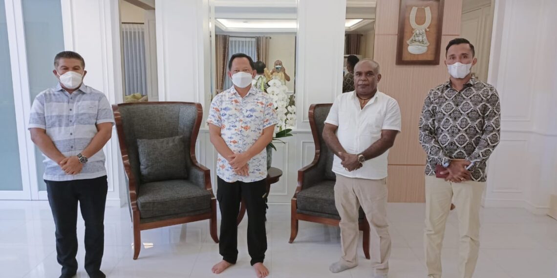 Temui Mendagri diKediamannya, Sejumlah Point Disampaikan Bupati Merauke