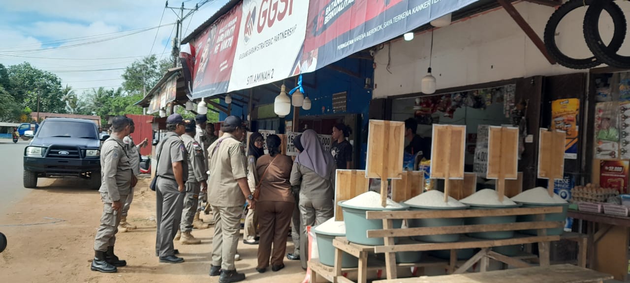 Tidak Patuhi Aturan, Para Pedagang Didatangi Petugas Satpol-PP MeraukeÃ‚Â 