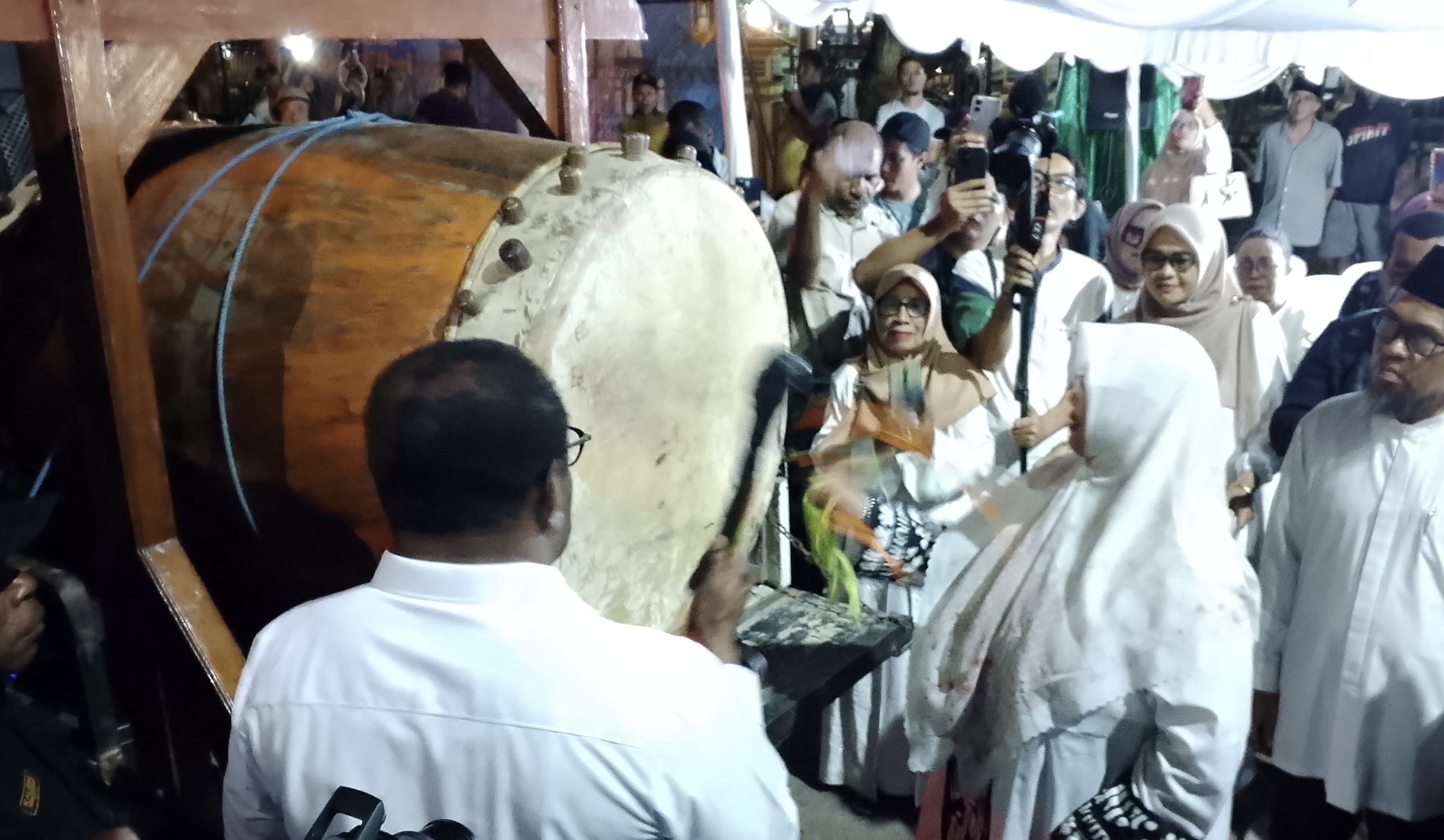 Pesan Gubernur Apolo dan Bupati Yosep Gebze Malam Takbiran 1 Syawal 1446H