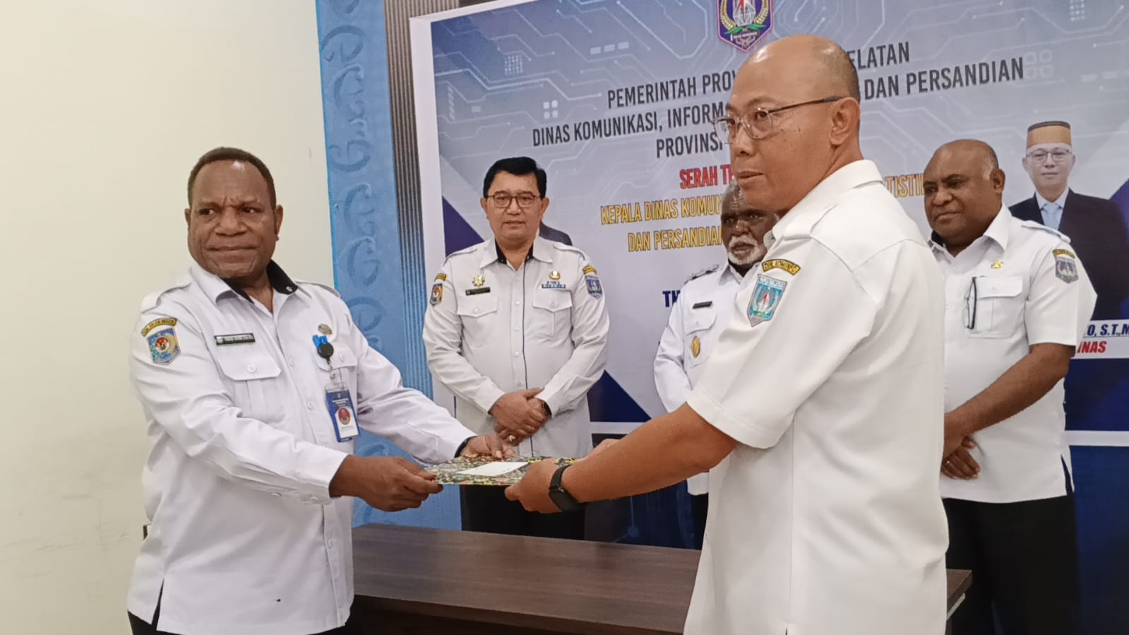 Jajaran Kominfo Papsel Ditekankan Disiplin, Solid, Inspiratif dan Bangun Komunikasi