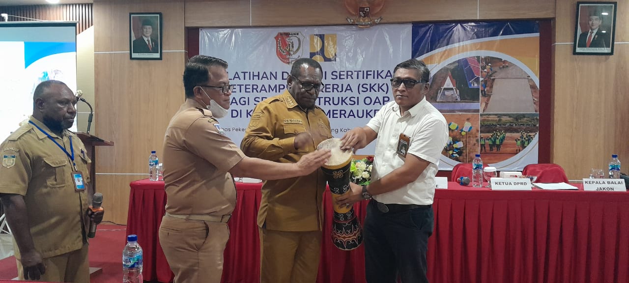 Dinas PUTR Gelar Pelatihan dan Uji SKK Bagi SDM Konstruksi OAP