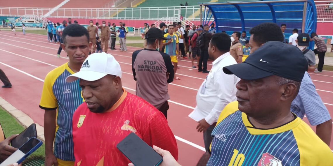 Stadion Katalpal Siap Digunakan Untuk Cabor Sepak Bola, Pieter : Ã¢â‚¬ËœTerimakasih Pak Bupati MeraukeÃ¢â‚¬â„¢