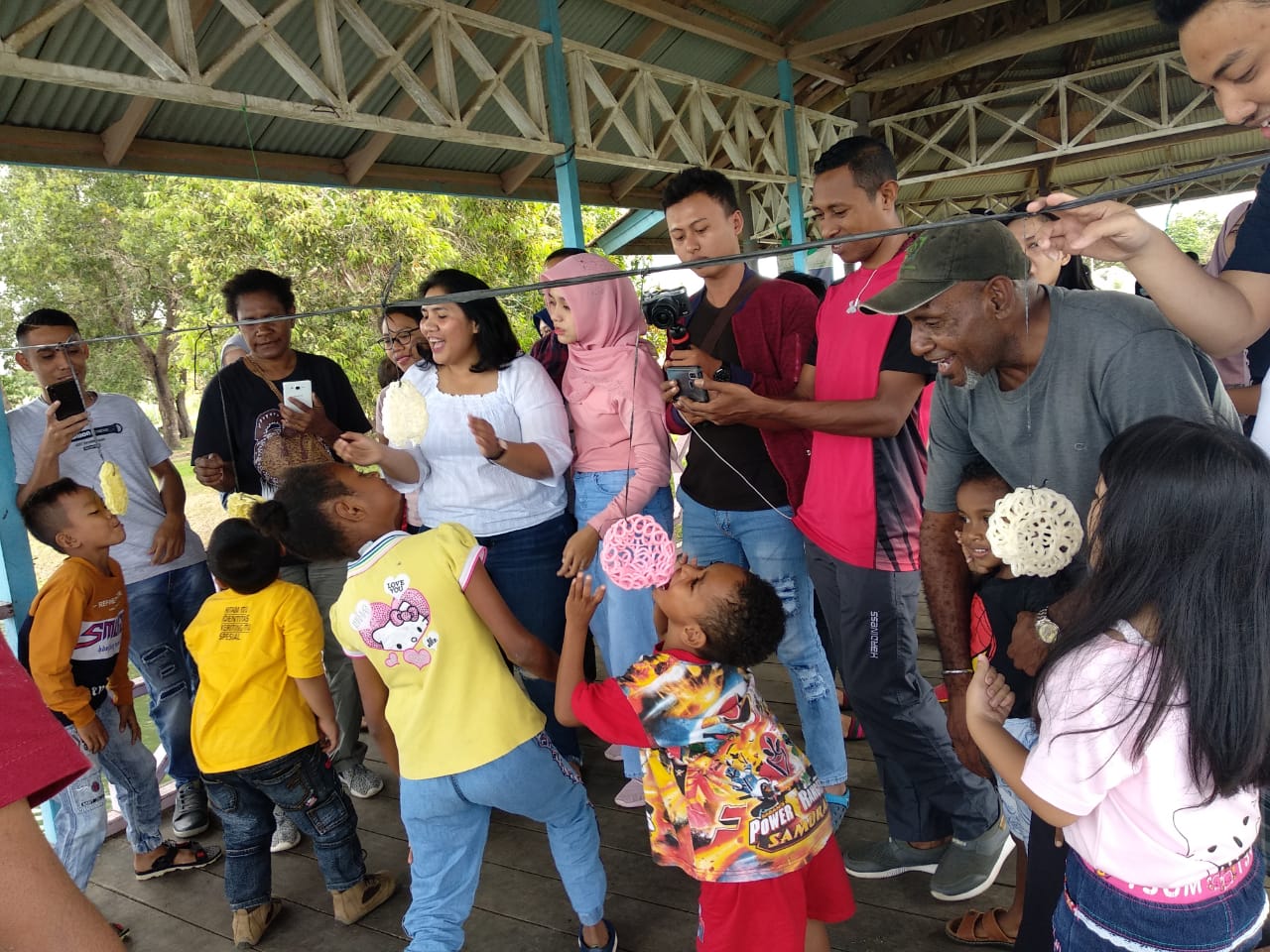 Keluarga Besar BPJS Kesehatan Cabang Merauke Melaksanakan Kegiatan Refreshing Bersama