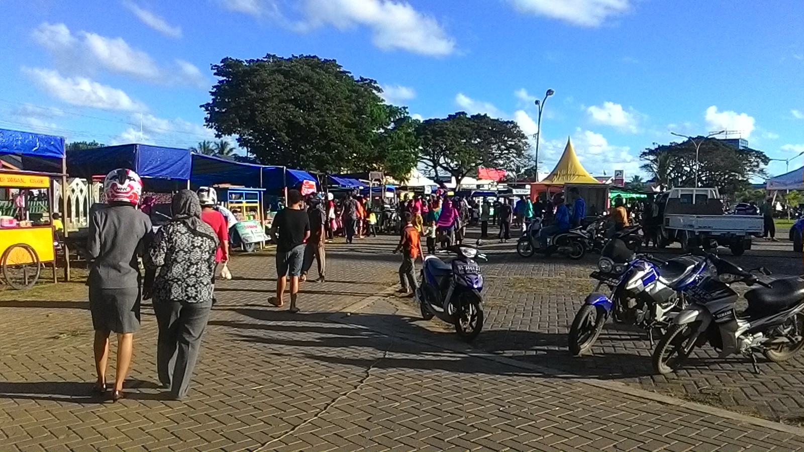 Menjamur, Pedagang Jajanan Buka Puasa Di Kota Merauke