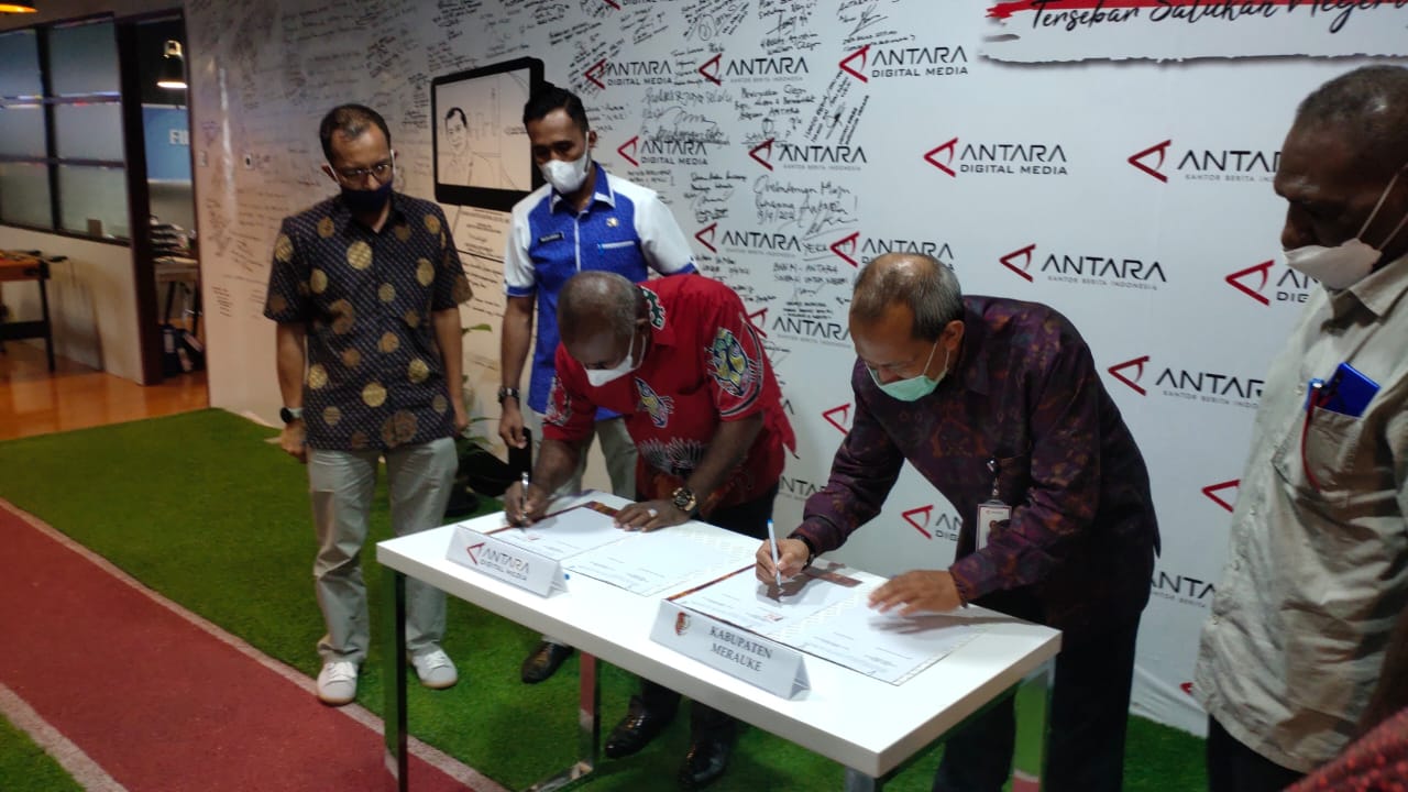 Tandatangani MoU, Bupati Merauke Minta Komitmen Antara Digital Media