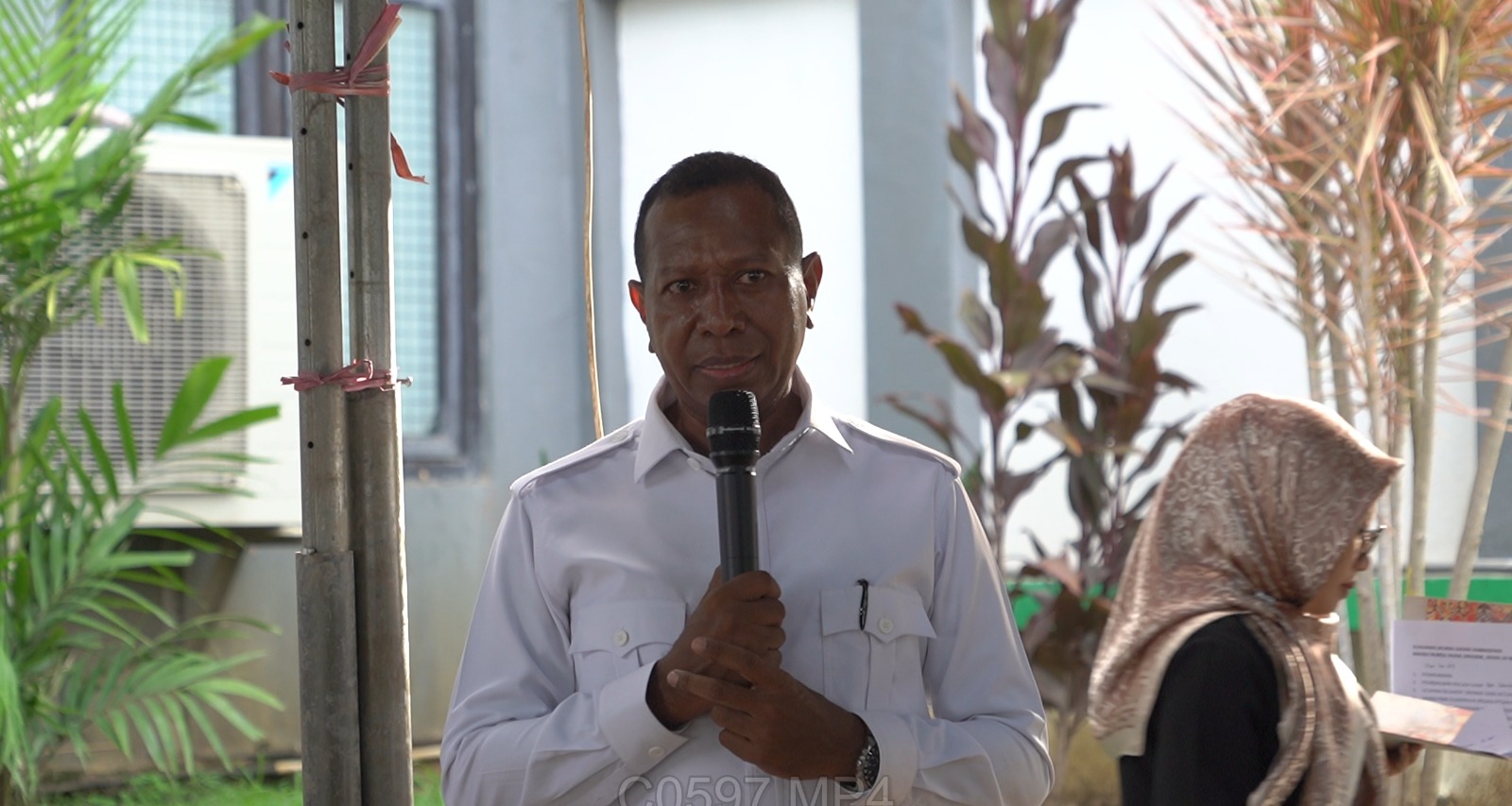 Apolo Safanpo Serukan Jaga Persatuan dengan Saling Menghormati dan Menghargai