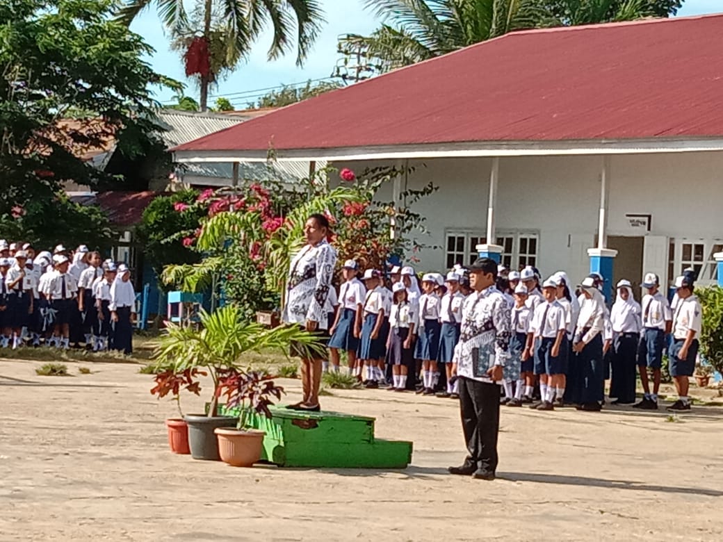 Peringati Hari Guru, Soleman Jambormias; Jangan Ada Pembodohan Terhadap Siswa