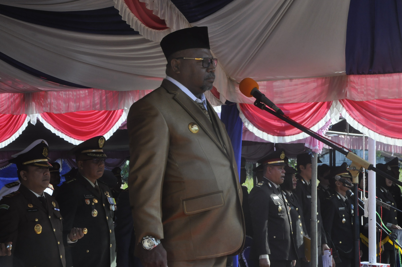 Puncak HUT Bhayangkara Ke -73, Anggota Polres Merauke Diberikan Penghargaan
