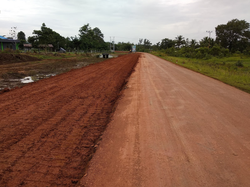 Pelebaran jalan di Distrik Perbatasan Sota Kabupaten Merauke