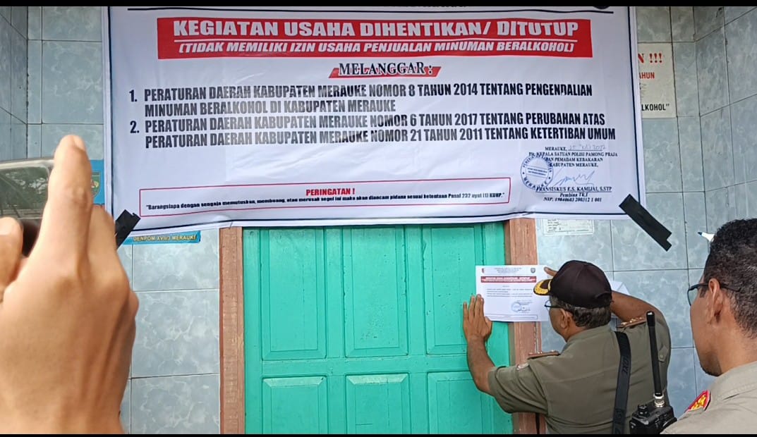 Satpol-PP Merauke Segel Tempat Hiburan Malam Tak Berizin