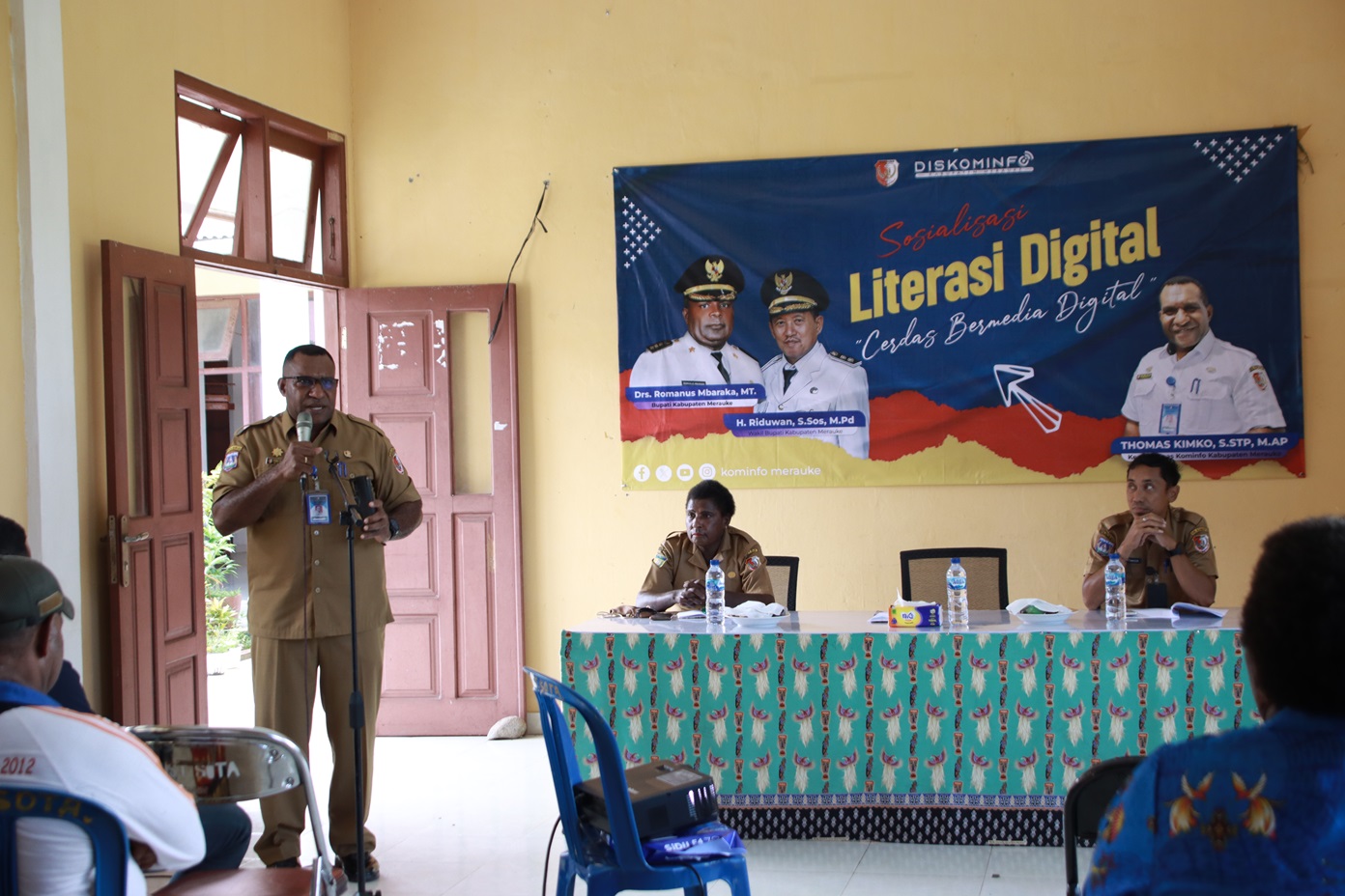 Diskominfo Merauke Sosialisasikan Literasi Digital di Distrik Sota
