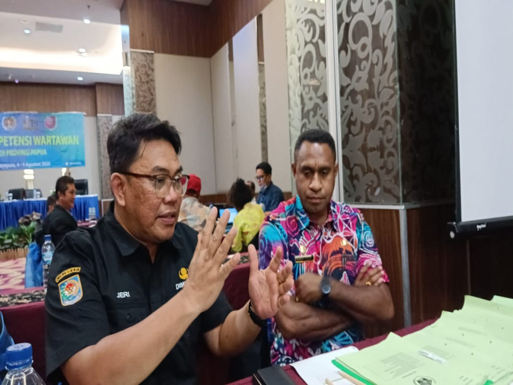 Songsong HUT RI Ke-77, Masyarakat Papua akan Dibagikan Bendera Merah Putih