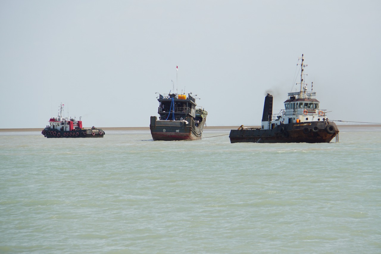 Satu Buah Kapal Ikan Asing Ditenggelamkan di Perairan Merauke