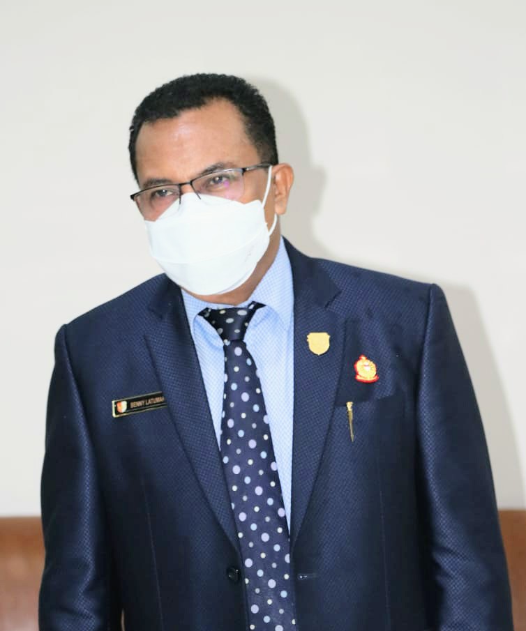 Ketua DPRD Benny Latumahina Ingatkan Masyarakat Waspada Lonjakan Covid-19