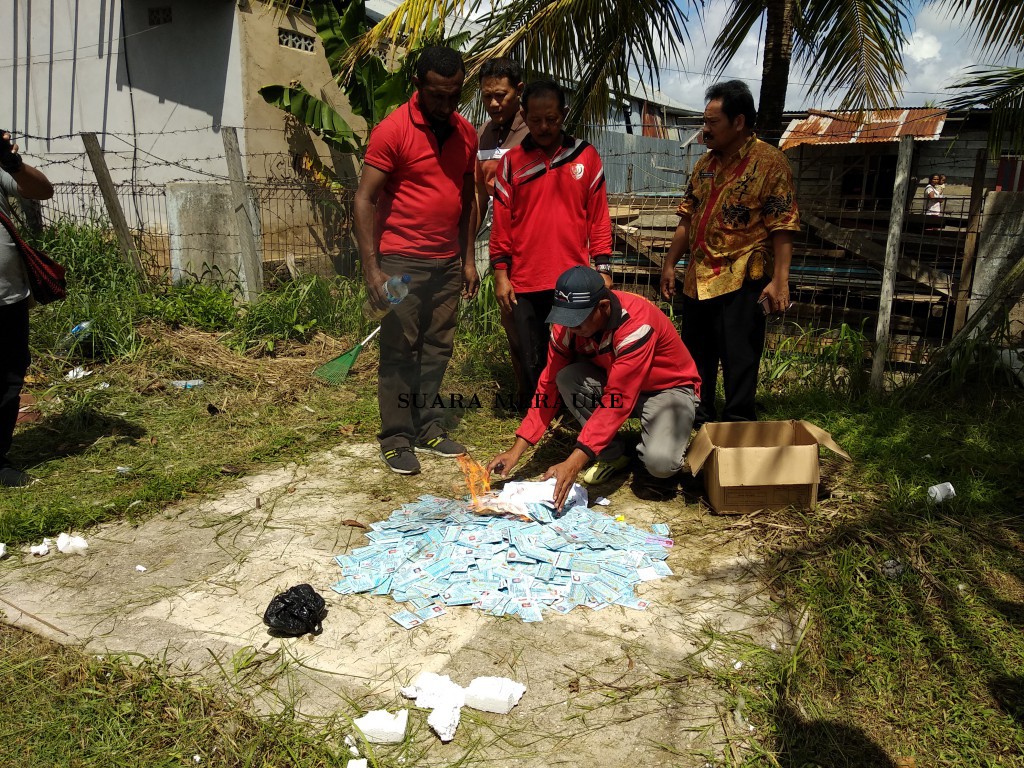 2034 Keping KTP Dan 124 Blanko KK Dimusnahkan
